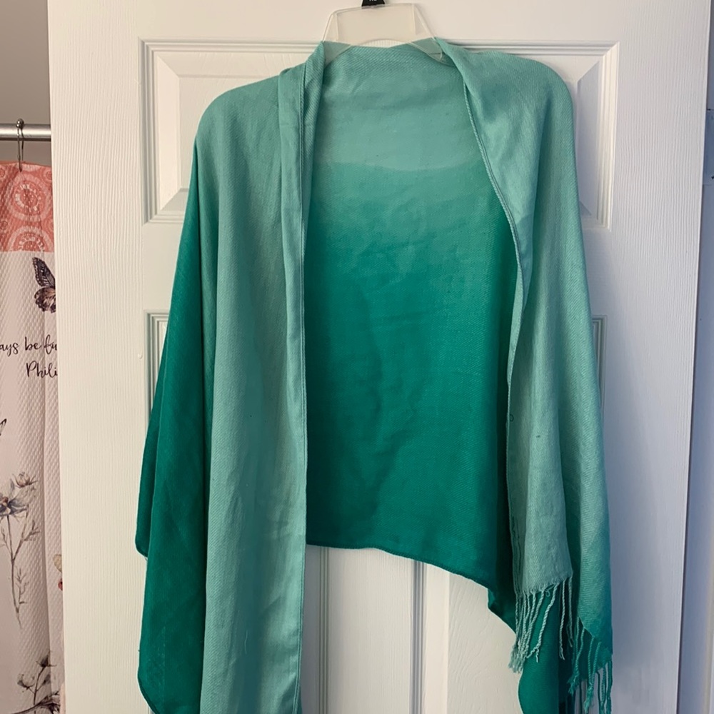 Green ombré scarf